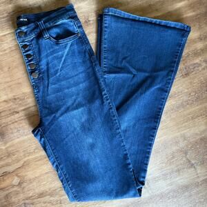 Fashion Nova Size 9 Button Fly Flare Jeans - Casual Western Festival